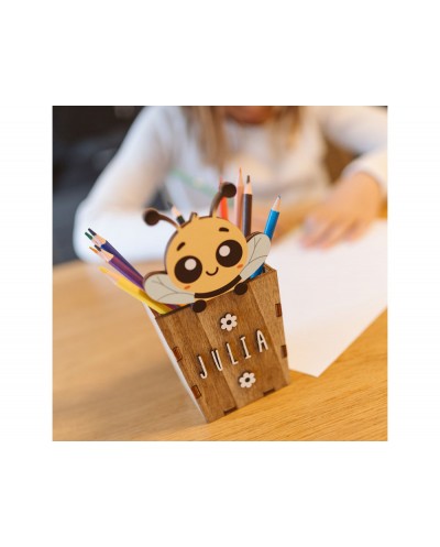Cubilete portalapices vintiun personalizable bee