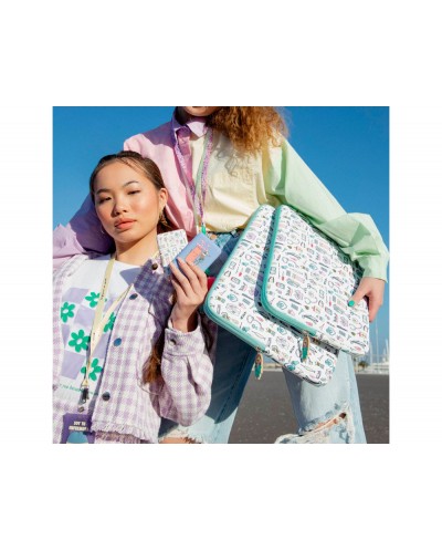 Funda para portatil 16 enfermera en apuros utensilios