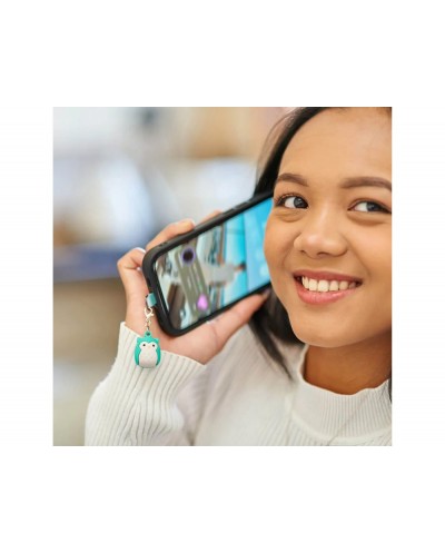 Colgante charm para movil squishmallows universal winston