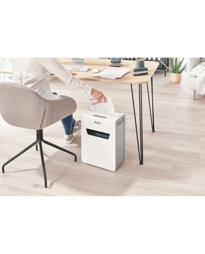 Destructora de documentos iq protect premium 4m capacidad de corte 4 hojas p5 destruye grapas y clips blanco plata